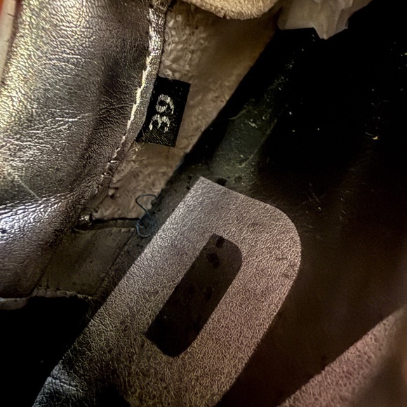 P448 John W-White Leather Python Women's Sneakers White Gray Snakeskin Detail 39 - Picture 9 of 9